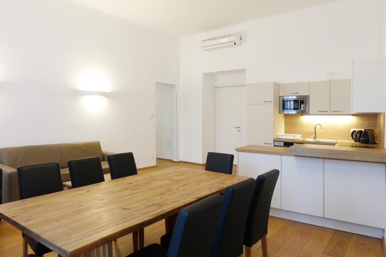 Apartments 4 You Red Star 8 เวียนนา ภายนอก รูปภาพ
