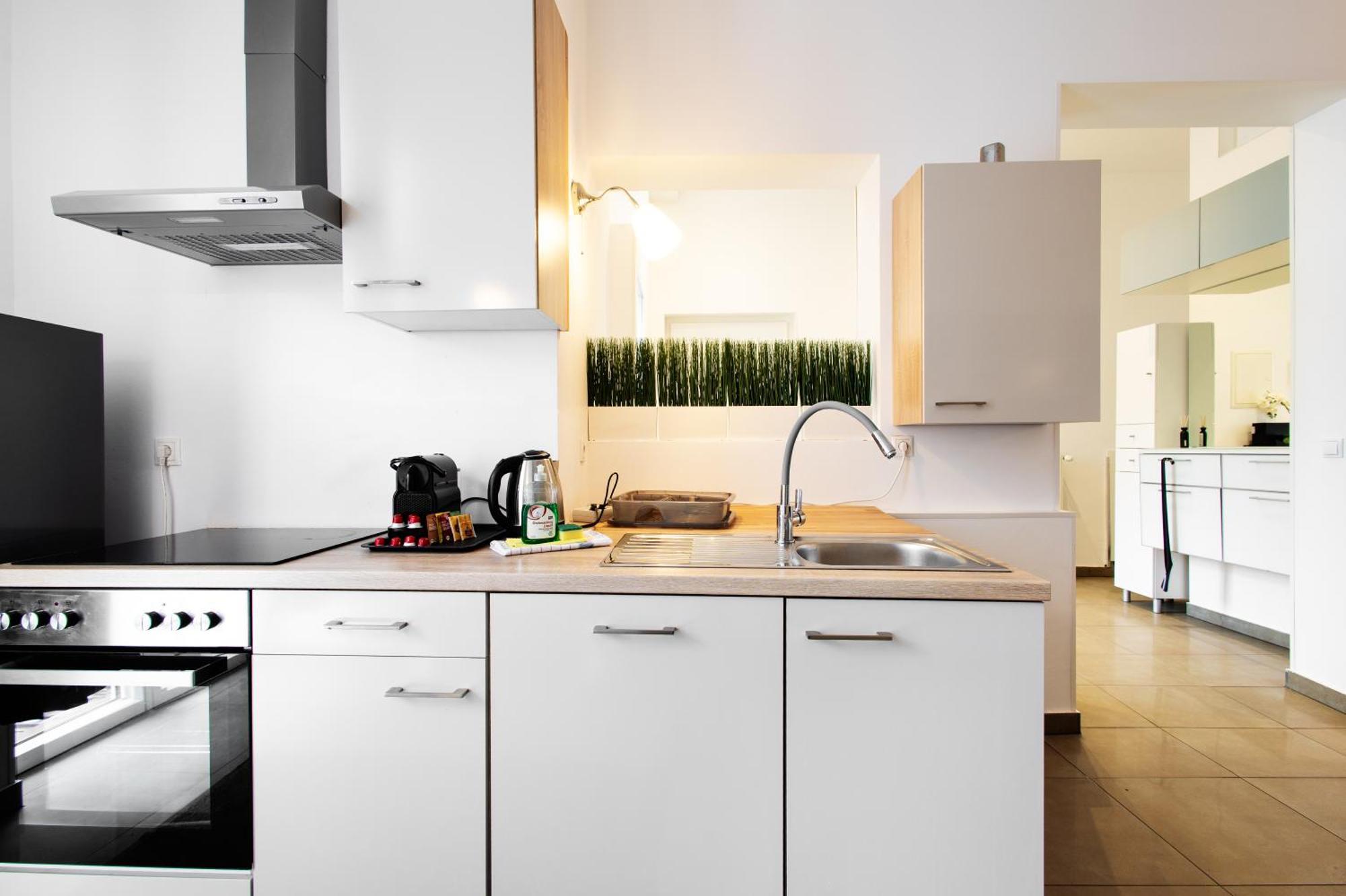 Apartments 4 You Red Star 8 เวียนนา ภายนอก รูปภาพ