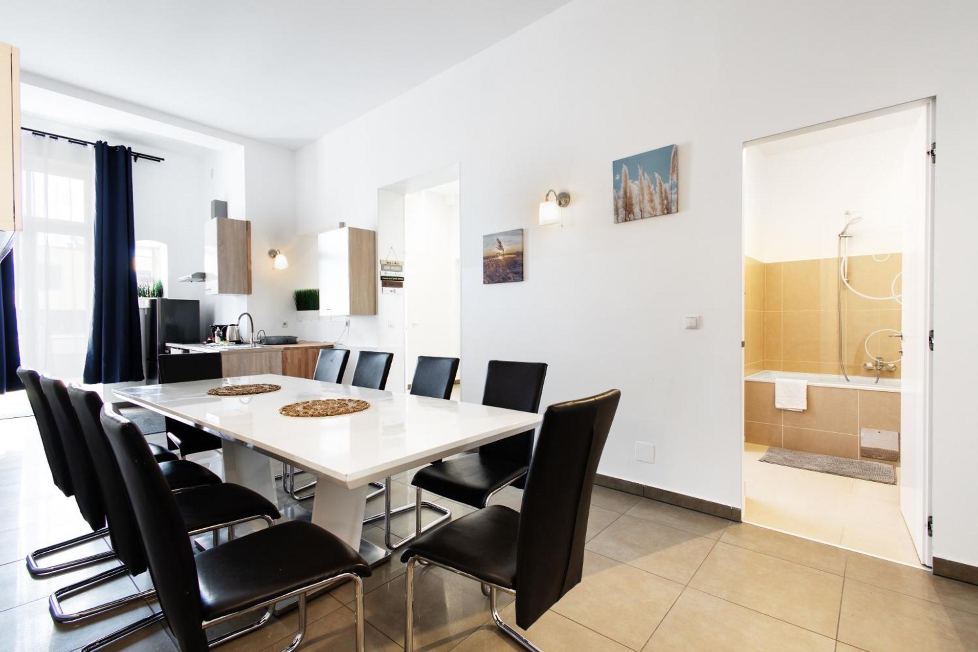 Apartments 4 You Red Star 8 เวียนนา ภายนอก รูปภาพ